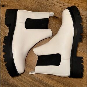 BP White and black Chelsea boots